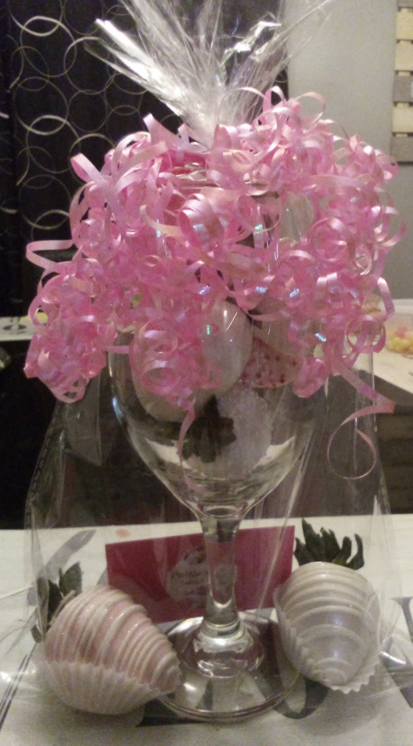 Champagne berry glass